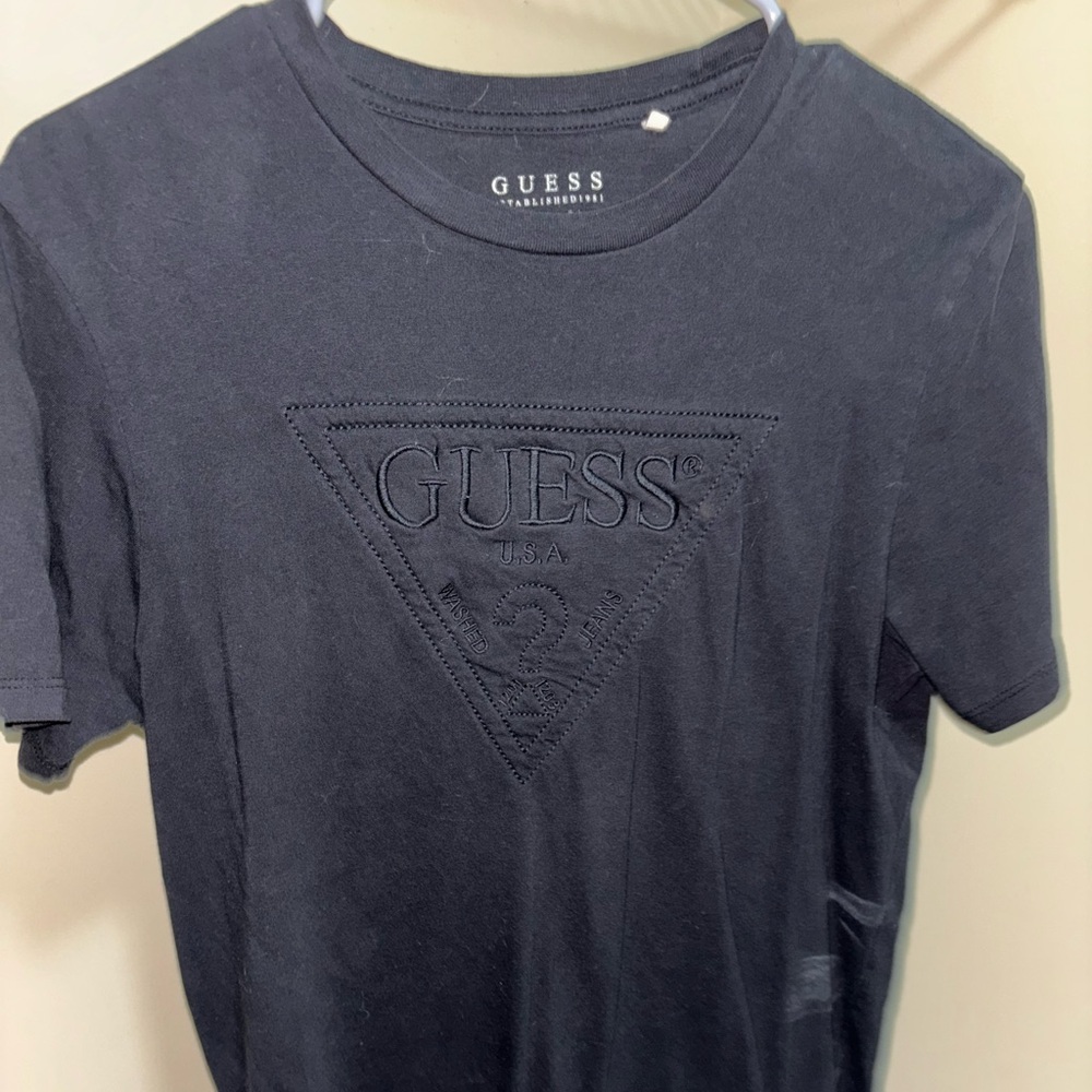 guess tee